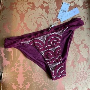 NWT PQ Swim Fanned Full lace bottoms - Size L